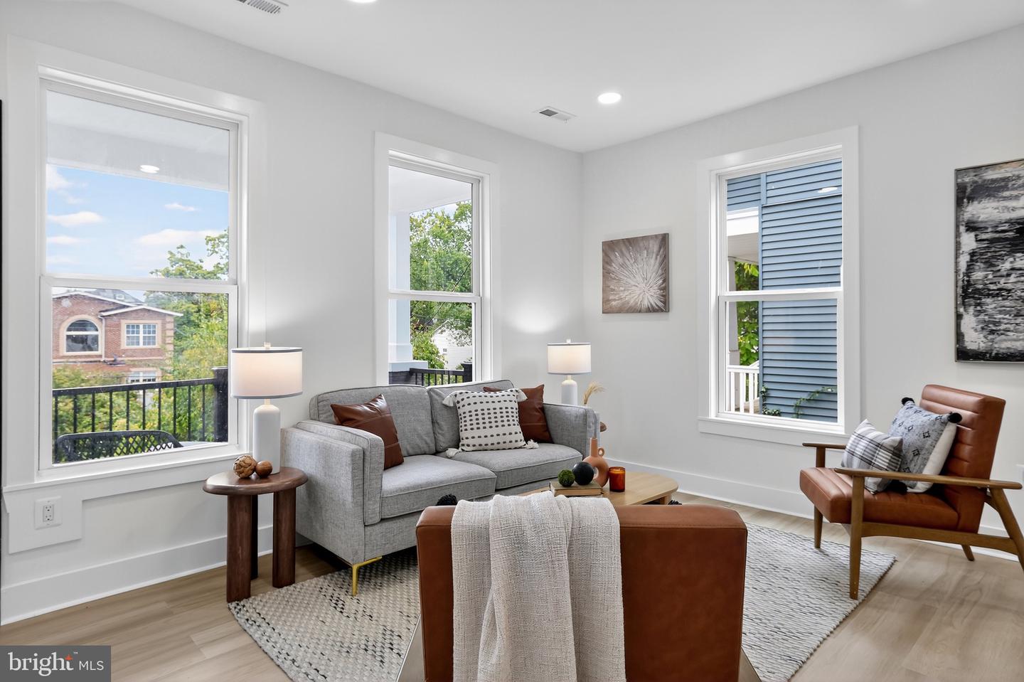 2948 MILLS AVE NE, WASHINGTON, District Of Columbia 20018, 4 Bedrooms Bedrooms, ,3 BathroomsBathrooms,Residential,For sale,2948 MILLS AVE NE,DCDC2226618 MLS # DCDC2226618