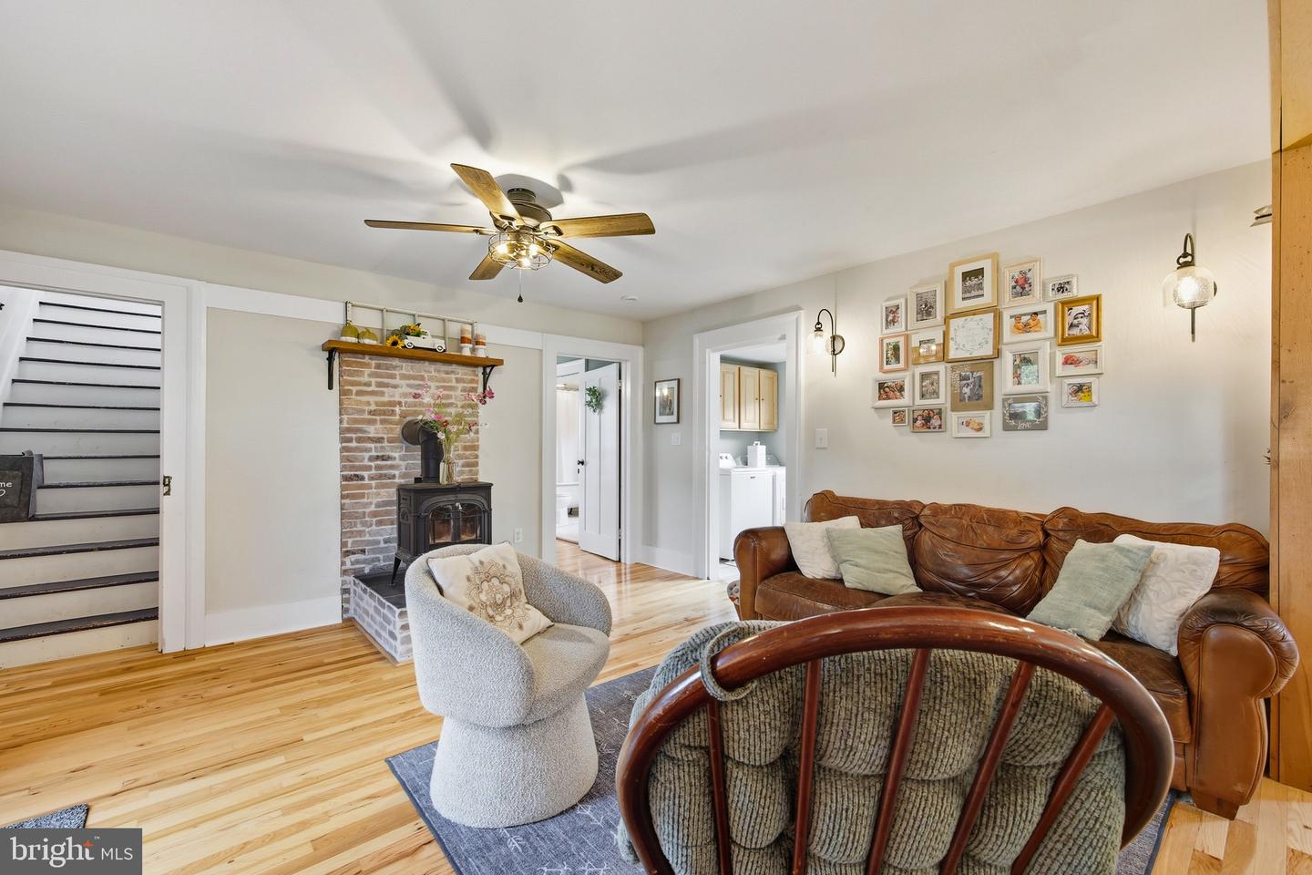 1855 E LEE HWY, NEW MARKET, Virginia 22844, 3 Bedrooms Bedrooms, ,2 BathroomsBathrooms,Residential,For sale,1855 E LEE HWY,VASH2012750 MLS # VASH2012750