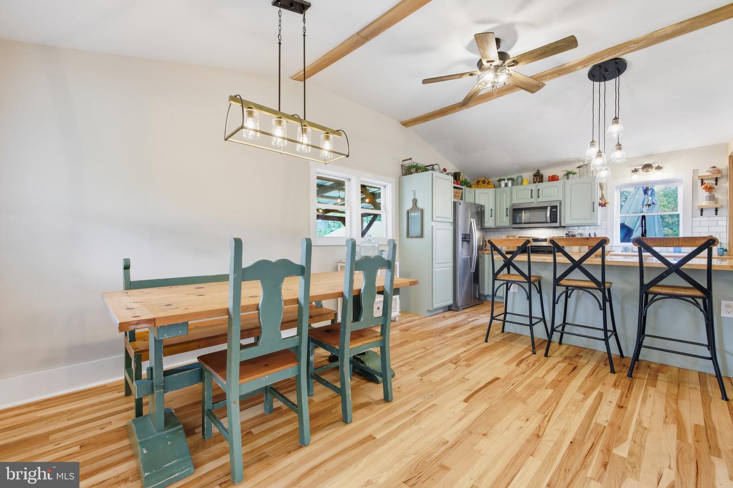 1855 E LEE HWY, NEW MARKET, Virginia 22844, 3 Bedrooms Bedrooms, ,2 BathroomsBathrooms,Residential,For sale,1855 E LEE HWY,VASH2012750 MLS # VASH2012750