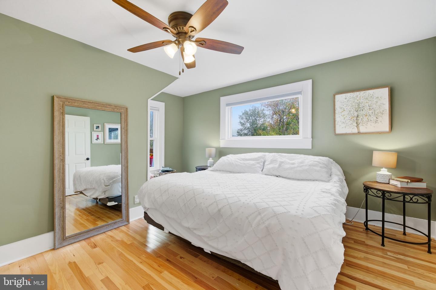 1855 E LEE HWY, NEW MARKET, Virginia 22844, 3 Bedrooms Bedrooms, ,2 BathroomsBathrooms,Residential,For sale,1855 E LEE HWY,VASH2012750 MLS # VASH2012750