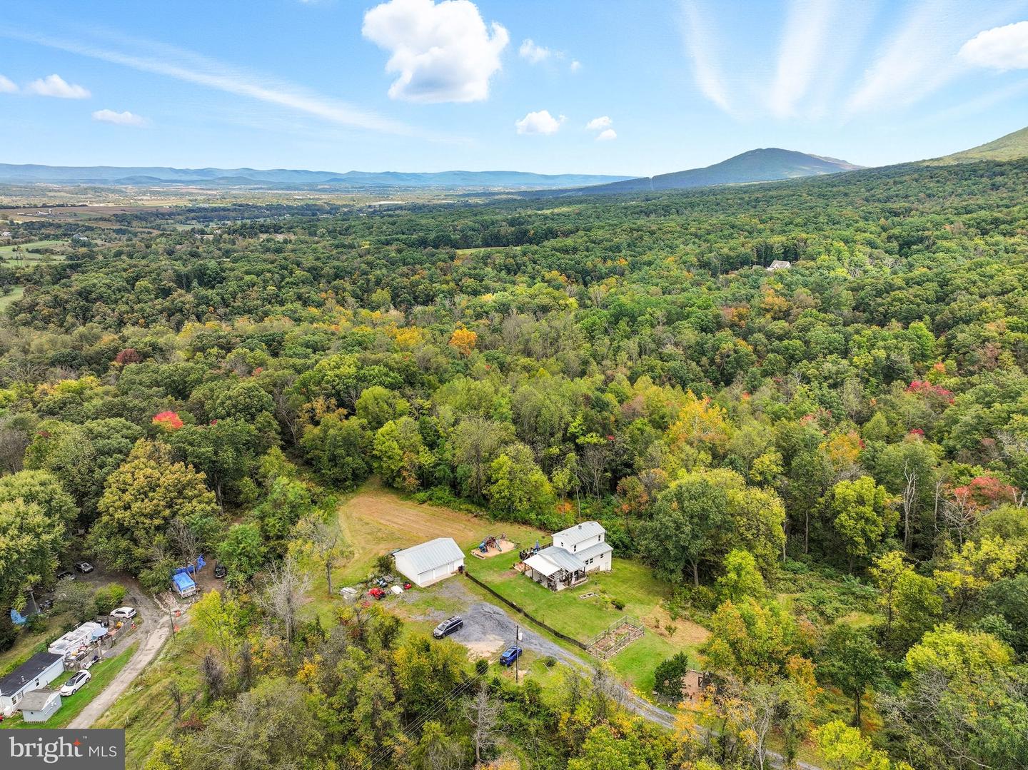 1855 E LEE HWY, NEW MARKET, Virginia 22844, 3 Bedrooms Bedrooms, ,2 BathroomsBathrooms,Residential,For sale,1855 E LEE HWY,VASH2012750 MLS # VASH2012750