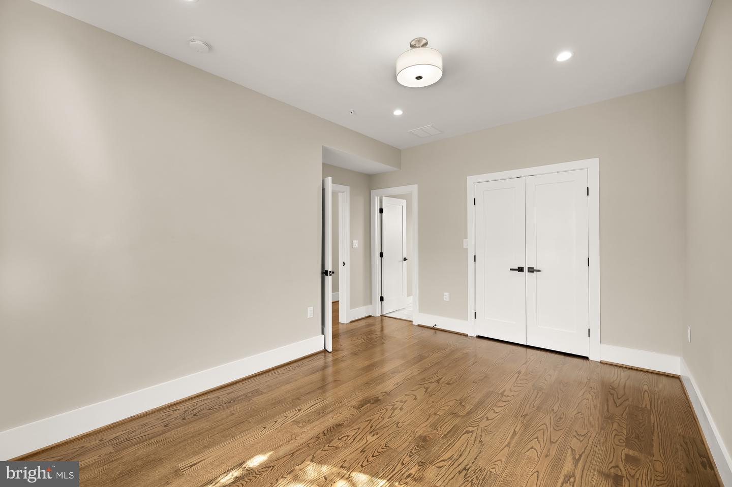3015 26TH ST NE, WASHINGTON, District Of Columbia 20018, 5 Bedrooms Bedrooms, ,3 BathroomsBathrooms,Residential,For sale,3015 26TH ST NE,DCDC2226620 MLS # DCDC2226620
