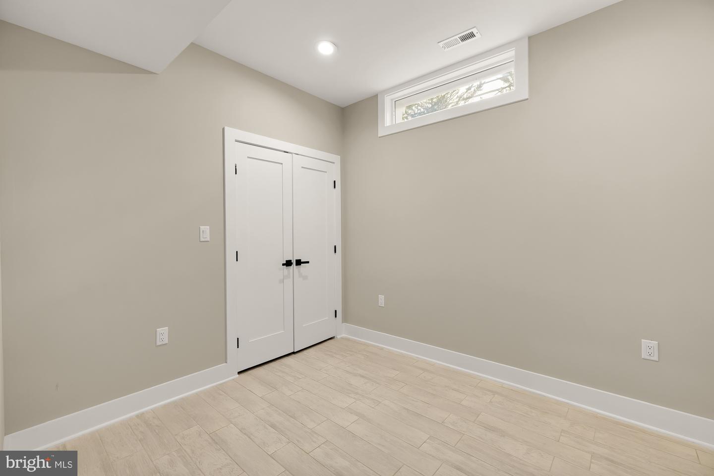 3015 26TH ST NE, WASHINGTON, District Of Columbia 20018, 5 Bedrooms Bedrooms, ,3 BathroomsBathrooms,Residential,For sale,3015 26TH ST NE,DCDC2226620 MLS # DCDC2226620