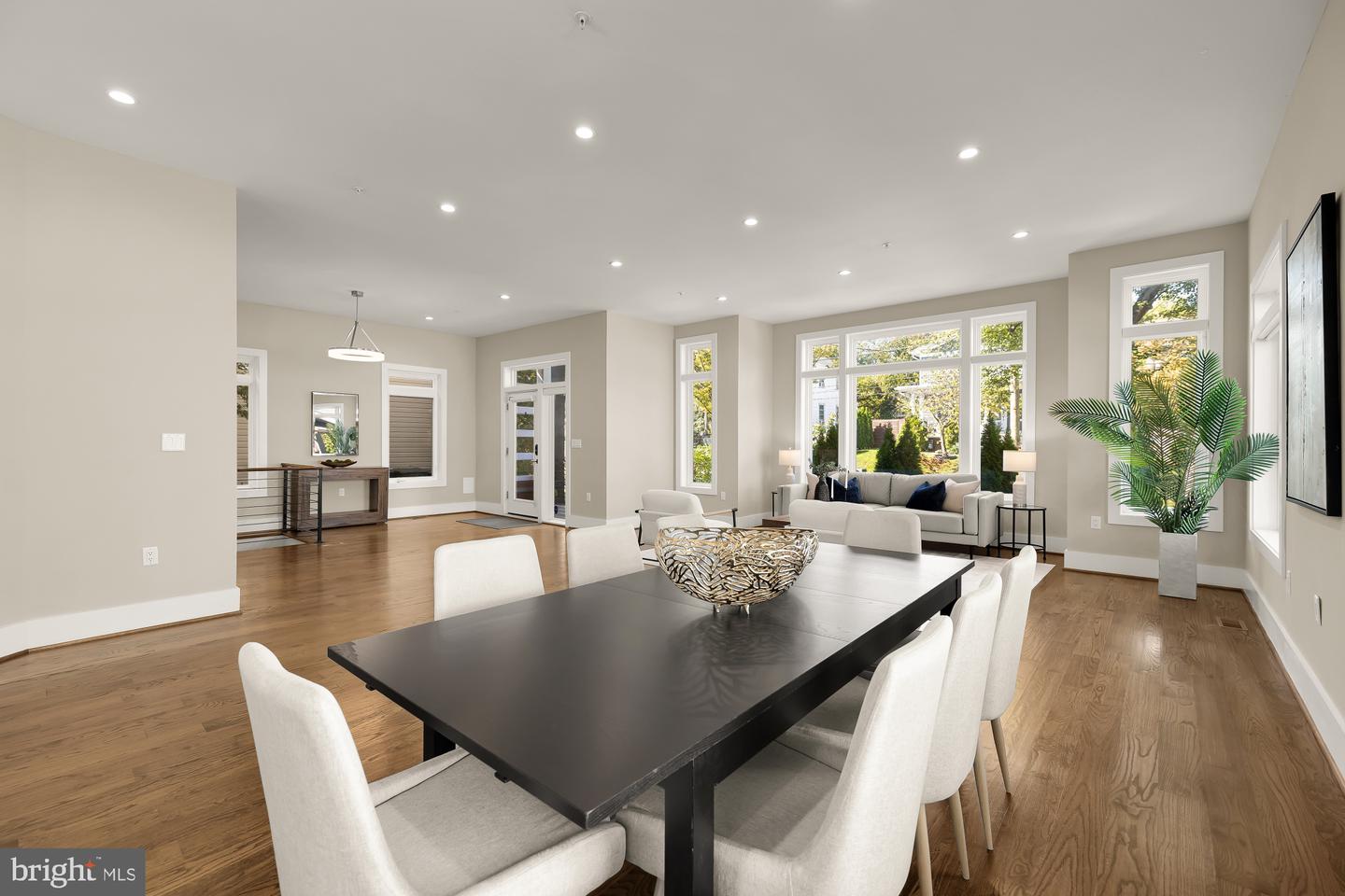 3015 26TH ST NE, WASHINGTON, District Of Columbia 20018, 5 Bedrooms Bedrooms, ,3 BathroomsBathrooms,Residential,For sale,3015 26TH ST NE,DCDC2226620 MLS # DCDC2226620