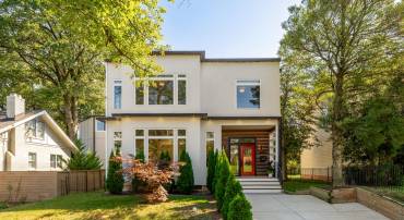3015 26TH ST NE, WASHINGTON, District Of Columbia 20018, 5 Bedrooms Bedrooms, ,3 BathroomsBathrooms,Residential,For sale,3015 26TH ST NE,DCDC2226620 MLS # DCDC2226620
