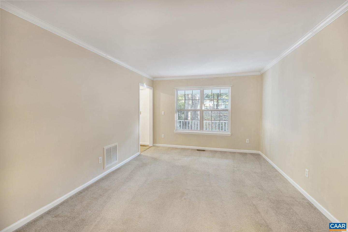 8 HORSEBACK LN, PALMYRA, Virginia 22963, 3 Bedrooms Bedrooms, ,2 BathroomsBathrooms,Residential,For sale,8 HORSEBACK LN,669899 MLS # 669899