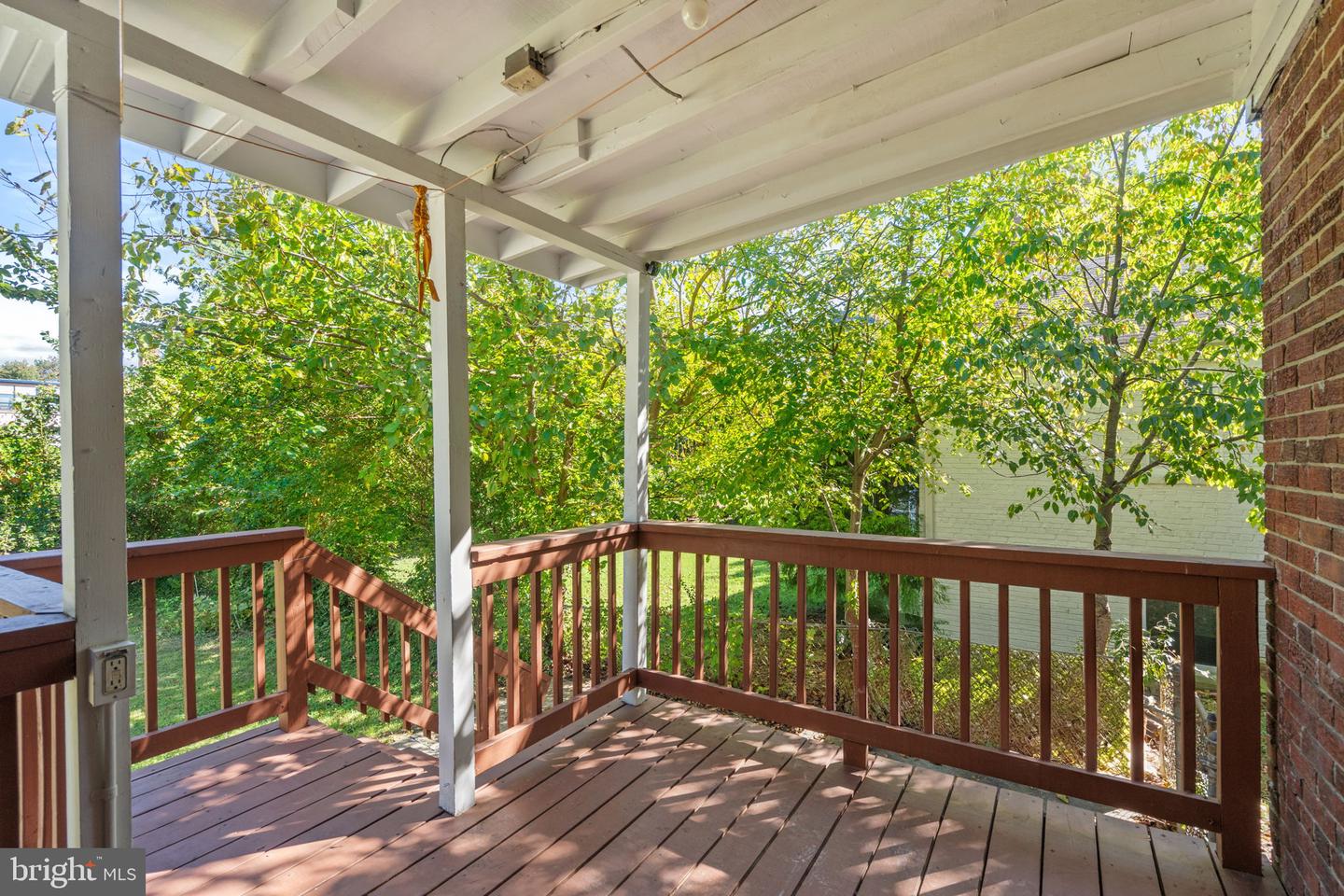 2716 SCHOOL ST, ALEXANDRIA, Virginia 22303, 3 Bedrooms Bedrooms, ,2 BathroomsBathrooms,Residential,For sale,2716 SCHOOL ST,VAFX2273966 MLS # VAFX2273966