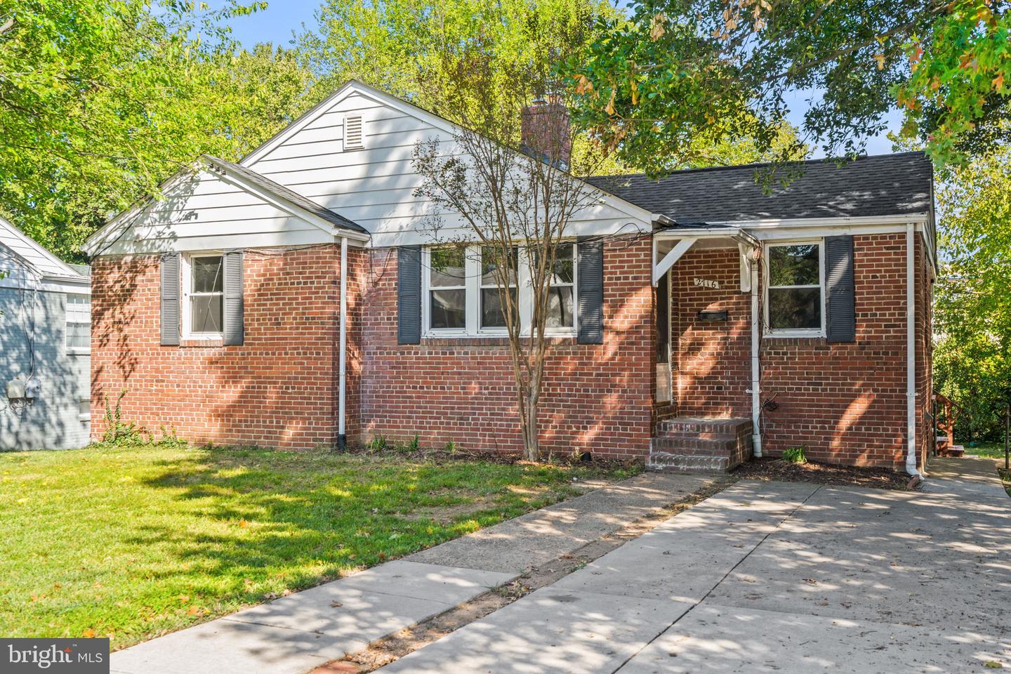 2716 SCHOOL ST, ALEXANDRIA, Virginia 22303, 3 Bedrooms Bedrooms, ,2 BathroomsBathrooms,Residential,For sale,2716 SCHOOL ST,VAFX2273966 MLS # VAFX2273966
