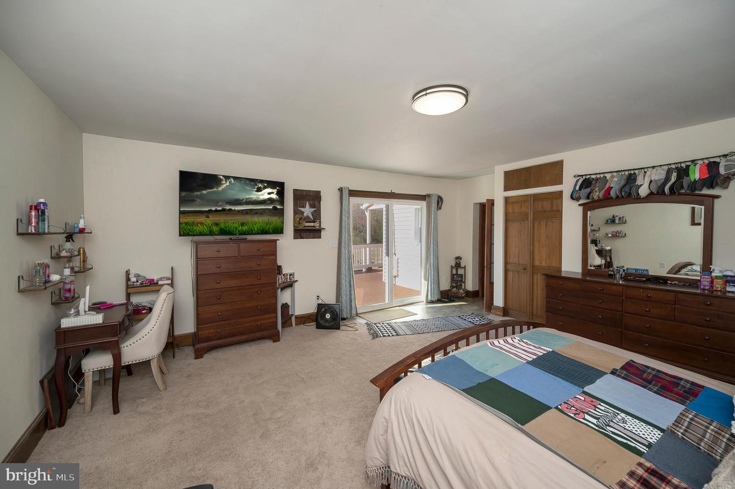 29 LEELAND RD, FREDERICKSBURG, Virginia 22405, 4 Bedrooms Bedrooms, ,2 BathroomsBathrooms,Residential,For sale,29 LEELAND RD,VAST2043436 MLS # VAST2043436