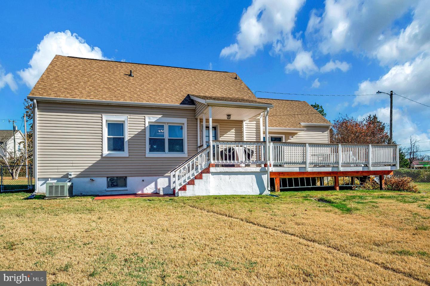 29 LEELAND RD, FREDERICKSBURG, Virginia 22405, 4 Bedrooms Bedrooms, ,2 BathroomsBathrooms,Residential,For sale,29 LEELAND RD,VAST2043436 MLS # VAST2043436