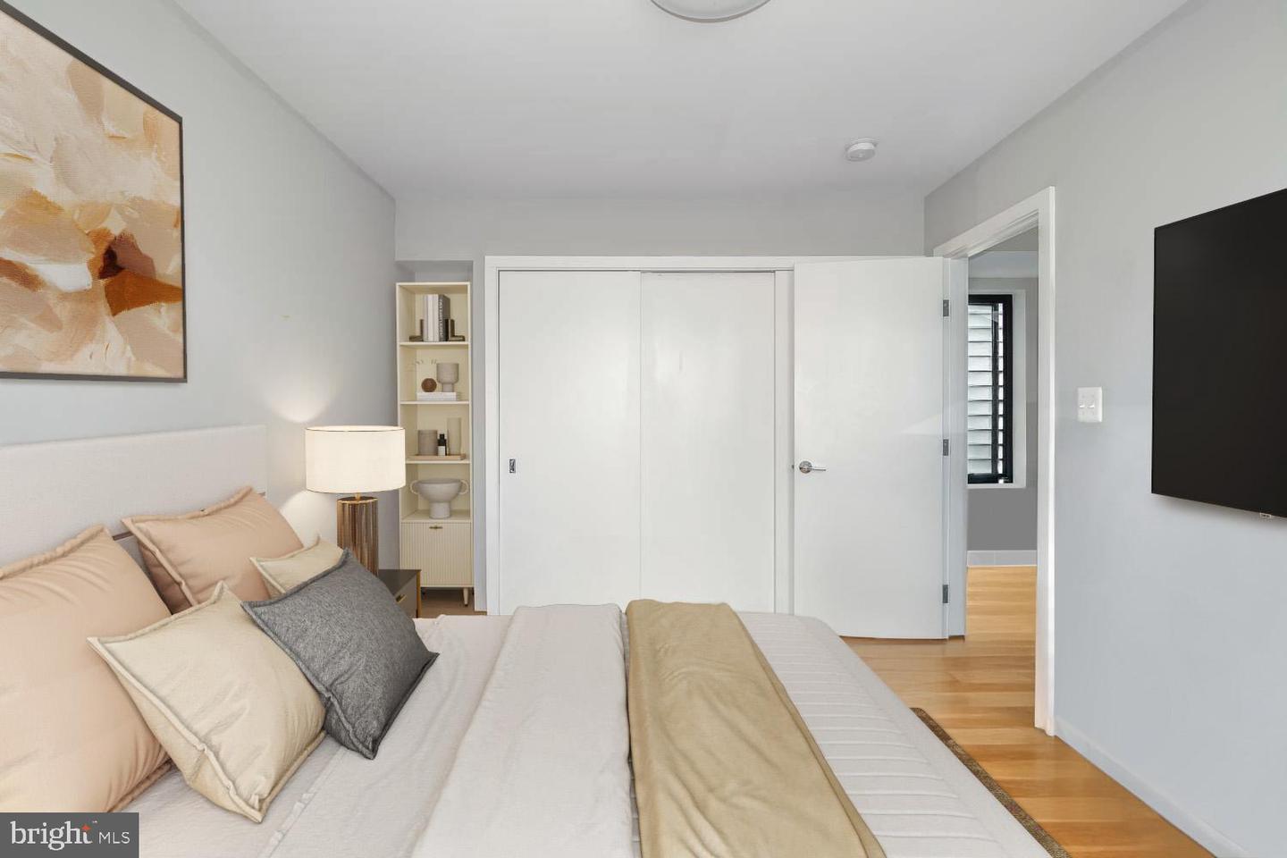 706 16TH ST NE #1, WASHINGTON, District Of Columbia 20002, 2 Bedrooms Bedrooms, ,2 BathroomsBathrooms,Residential,For sale,706 16TH ST NE #1,DCDC2226642 MLS # DCDC2226642