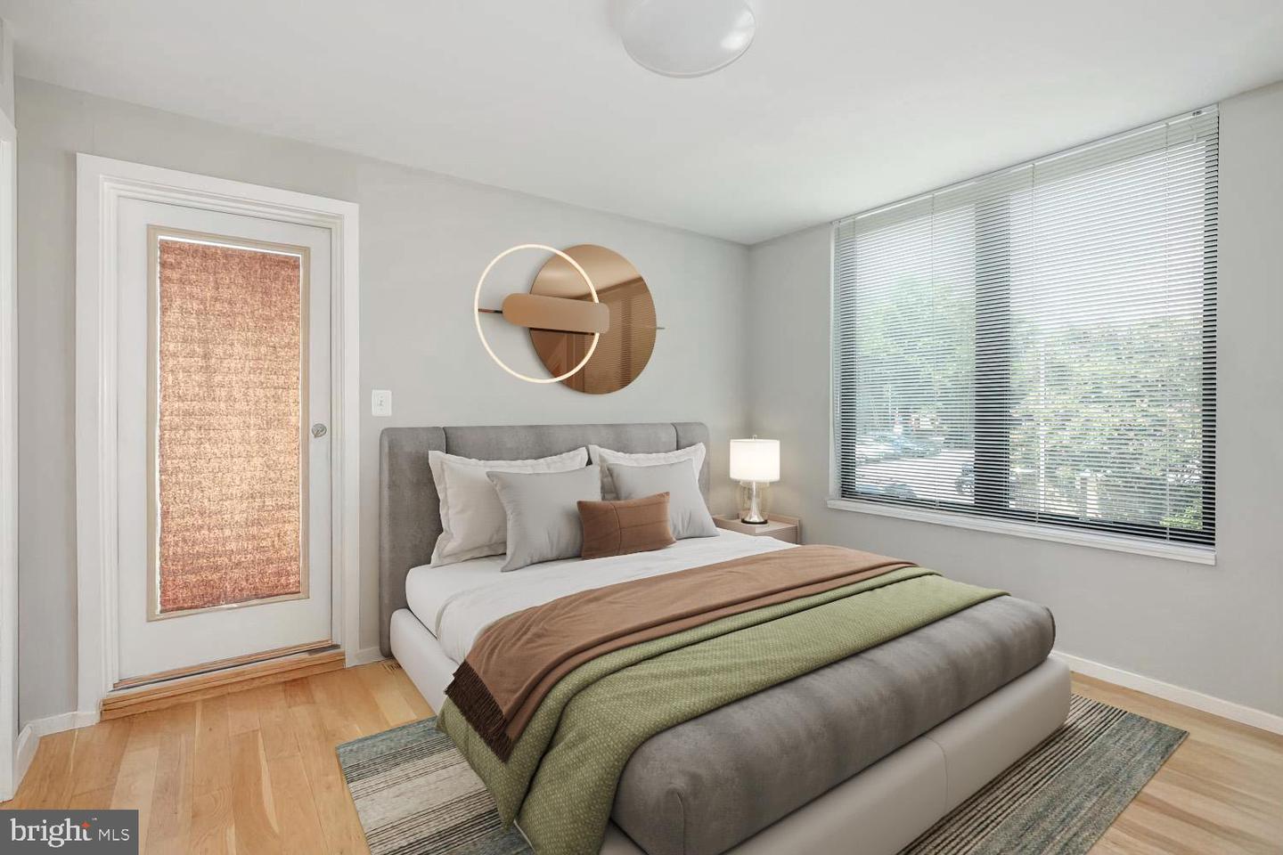 706 16TH ST NE #1, WASHINGTON, District Of Columbia 20002, 2 Bedrooms Bedrooms, ,2 BathroomsBathrooms,Residential,For sale,706 16TH ST NE #1,DCDC2226642 MLS # DCDC2226642
