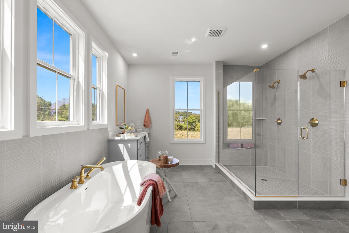 14649 FORDSON CT, PURCELLVILLE, Virginia 20132, 5 Bedrooms Bedrooms, ,5 BathroomsBathrooms,Residential,For sale,14649 FORDSON CT,VALO2108748 MLS # VALO2108748