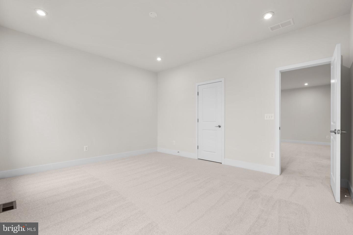 116 KEYSTONE LN, WINCHESTER, Virginia 22603, 3 Bedrooms Bedrooms, ,2 BathroomsBathrooms,Residential,For sale,116 KEYSTONE LN,VAFV2037342 MLS # VAFV2037342