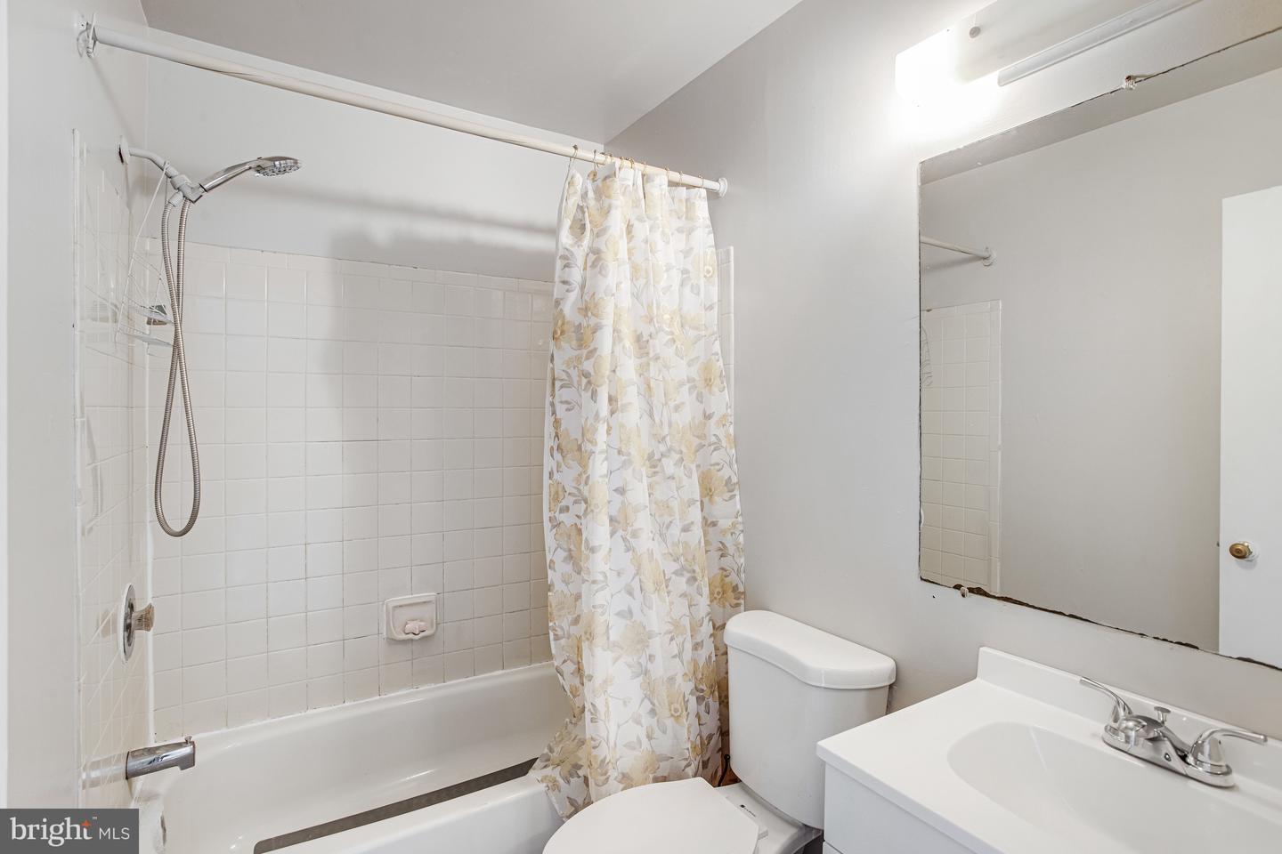 15355 GATEHOUSE TER, WOODBRIDGE, Virginia 22191, 2 Bedrooms Bedrooms, ,3 BathroomsBathrooms,Residential,For sale,15355 GATEHOUSE TER,VAPW2105868 MLS # VAPW2105868