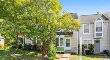 15355 GATEHOUSE TER, WOODBRIDGE, Virginia 22191, 2 Bedrooms Bedrooms, ,3 BathroomsBathrooms,Residential,For sale,15355 GATEHOUSE TER,VAPW2105868 MLS # VAPW2105868