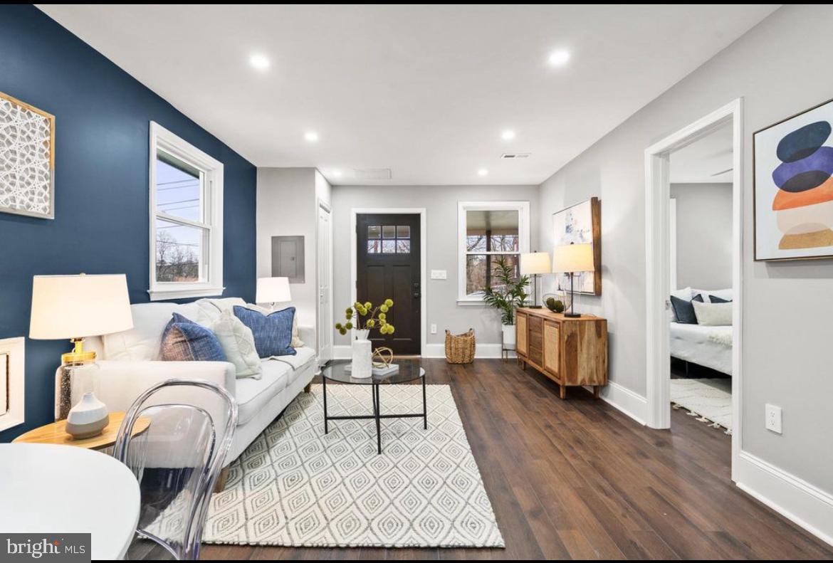 612 44TH ST NE, WASHINGTON, District Of Columbia 20019, 2 Bedrooms Bedrooms, ,2 BathroomsBathrooms,Residential,For sale,612 44TH ST NE,DCDC2226732 MLS # DCDC2226732