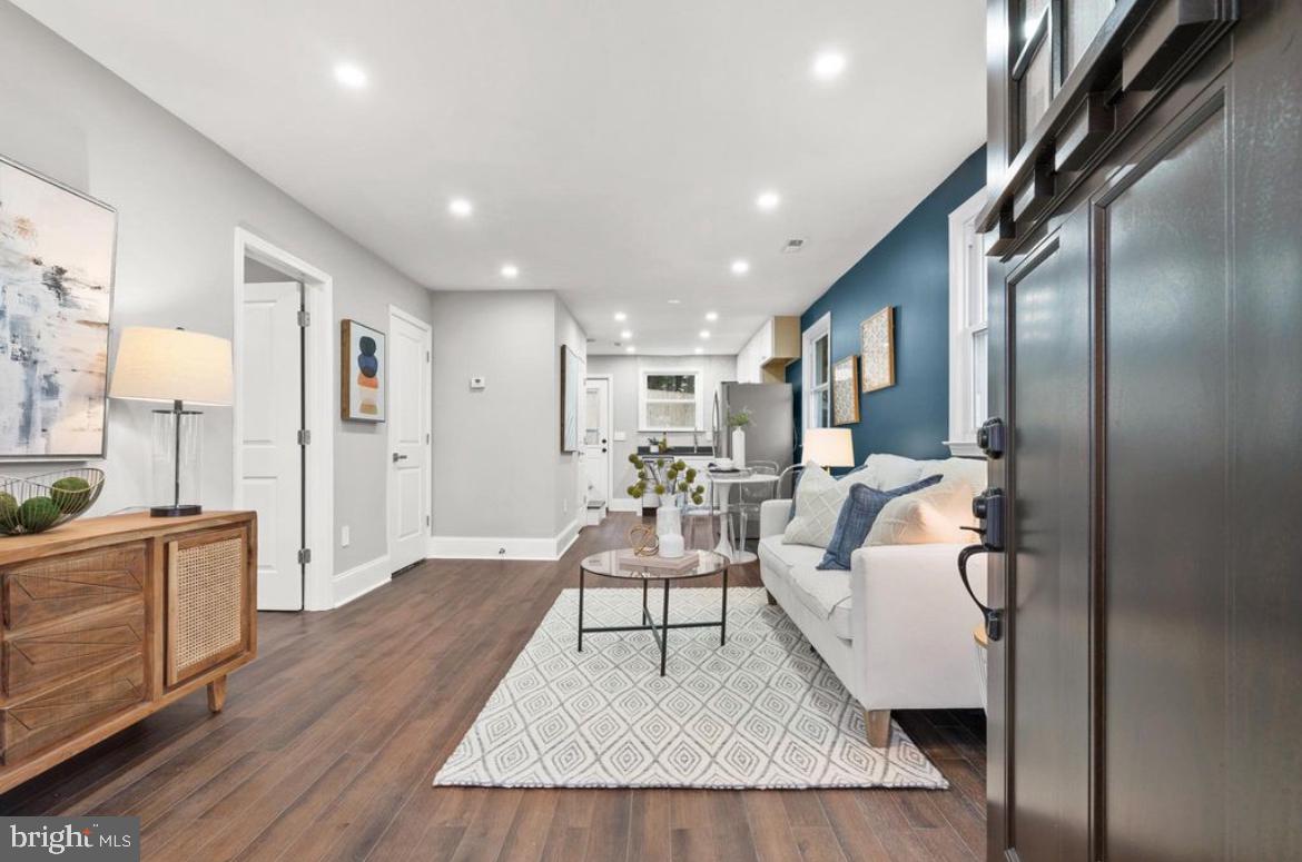 612 44TH ST NE, WASHINGTON, District Of Columbia 20019, 2 Bedrooms Bedrooms, ,2 BathroomsBathrooms,Residential,For sale,612 44TH ST NE,DCDC2226732 MLS # DCDC2226732