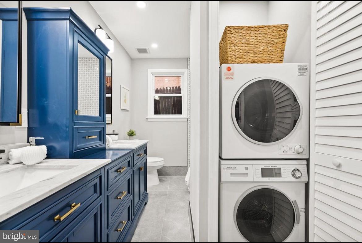 612 44TH ST NE, WASHINGTON, District Of Columbia 20019, 2 Bedrooms Bedrooms, ,2 BathroomsBathrooms,Residential,For sale,612 44TH ST NE,DCDC2226732 MLS # DCDC2226732