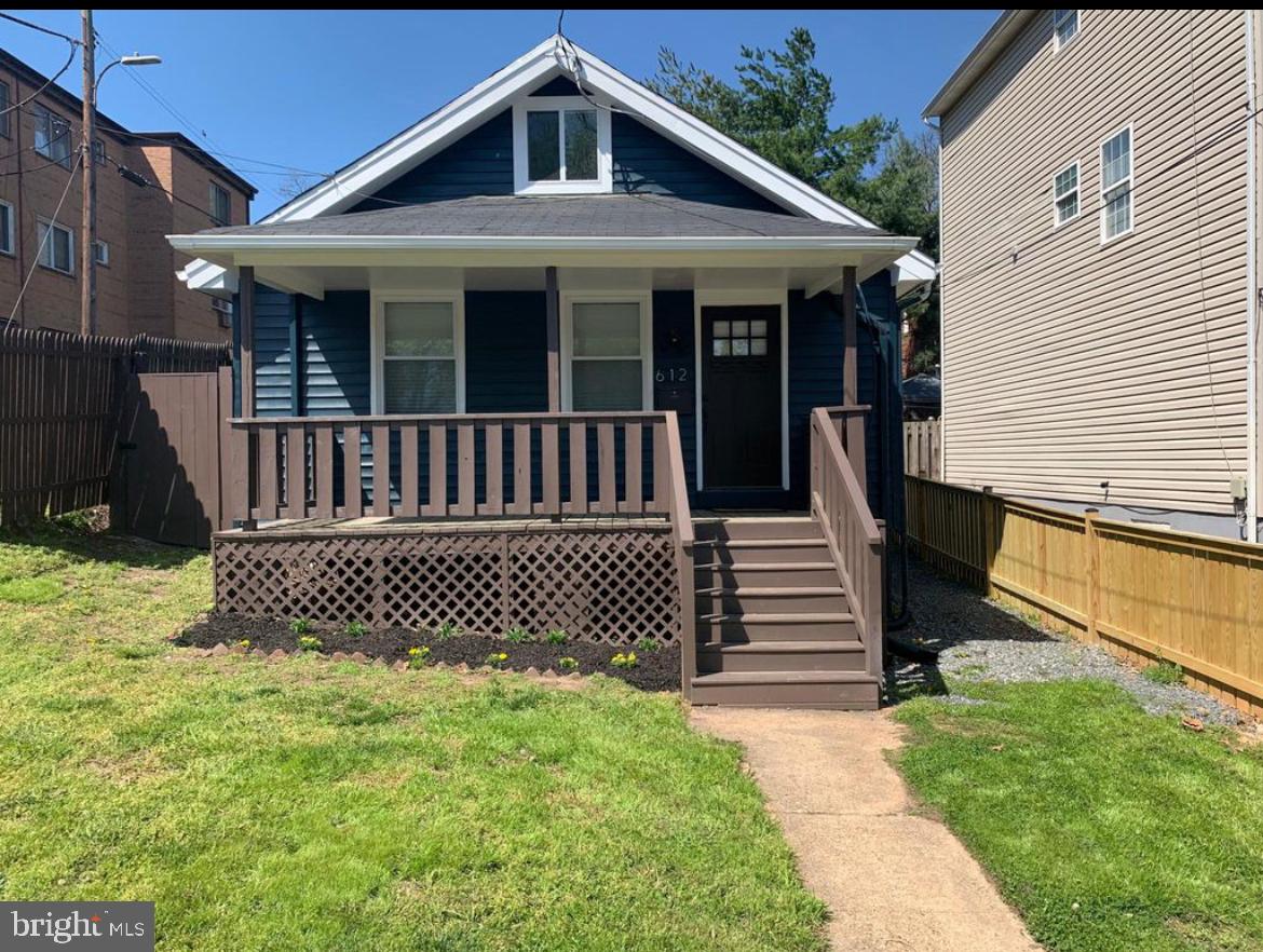 612 44TH ST NE, WASHINGTON, District Of Columbia 20019, 2 Bedrooms Bedrooms, ,2 BathroomsBathrooms,Residential,For sale,612 44TH ST NE,DCDC2226732 MLS # DCDC2226732