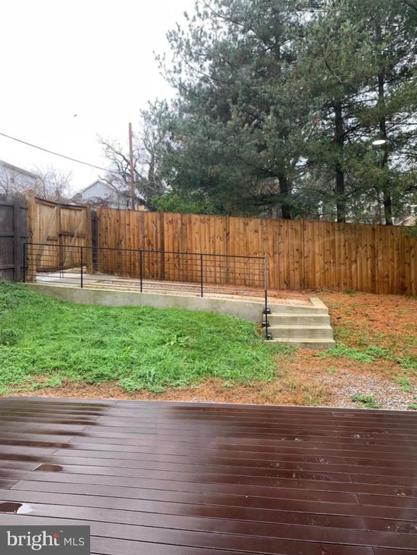 612 44TH ST NE, WASHINGTON, District Of Columbia 20019, 2 Bedrooms Bedrooms, ,2 BathroomsBathrooms,Residential,For sale,612 44TH ST NE,DCDC2226732 MLS # DCDC2226732