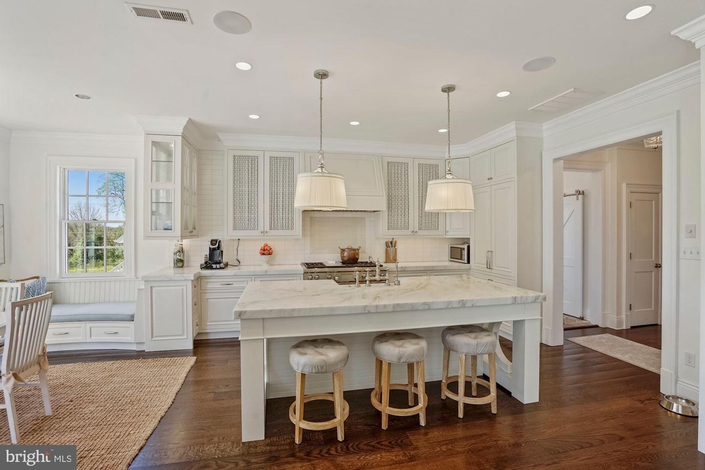 1031 PINE HILL RD, MCLEAN, Virginia 22101, 6 Bedrooms Bedrooms, ,5 BathroomsBathrooms,Residential,For sale,1031 PINE HILL RD,VAFX2071026 MLS # VAFX2071026