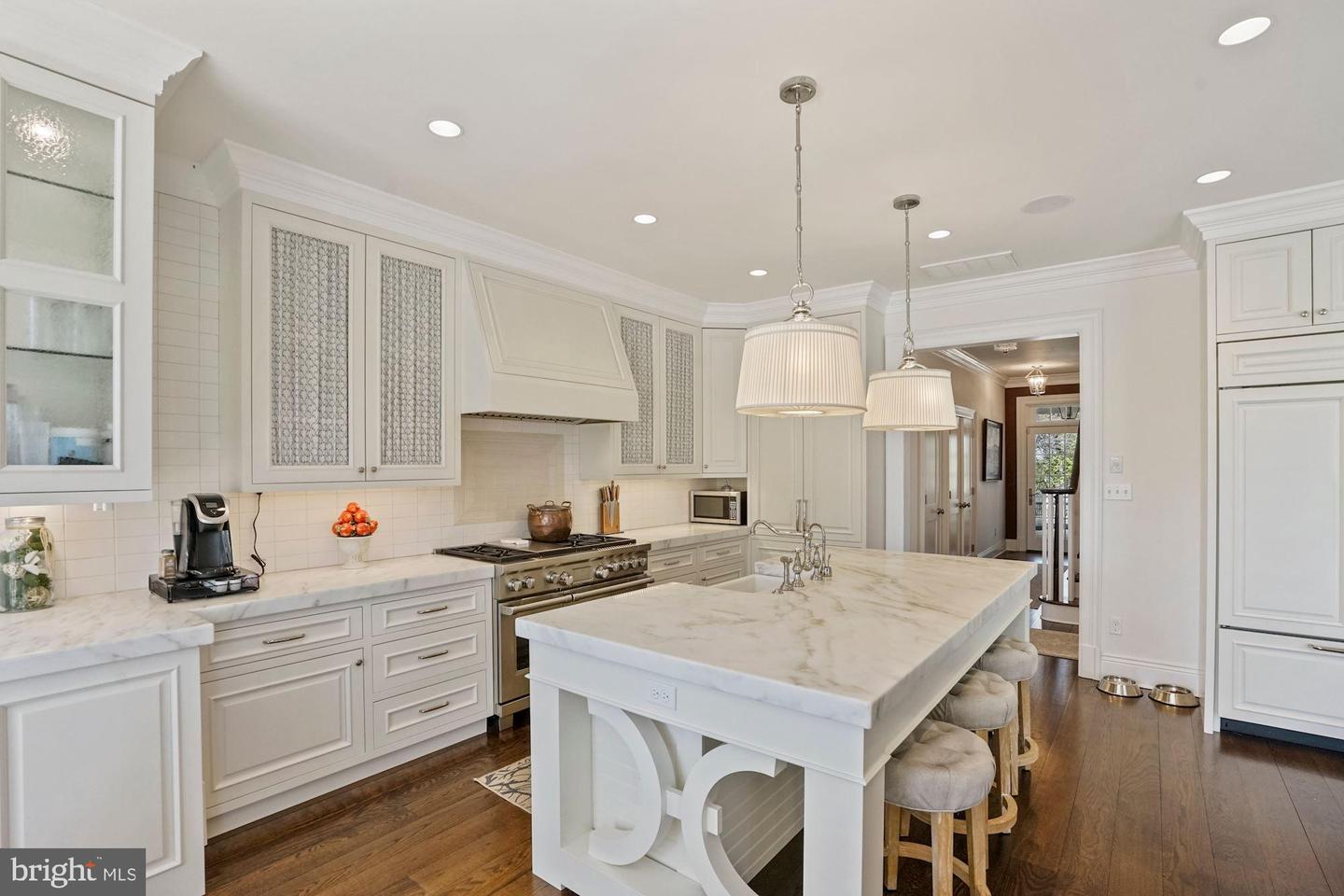 1031 PINE HILL RD, MCLEAN, Virginia 22101, 6 Bedrooms Bedrooms, ,5 BathroomsBathrooms,Residential,For sale,1031 PINE HILL RD,VAFX2071026 MLS # VAFX2071026