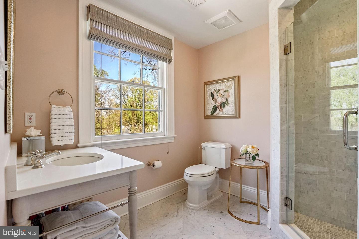 1031 PINE HILL RD, MCLEAN, Virginia 22101, 6 Bedrooms Bedrooms, ,5 BathroomsBathrooms,Residential,For sale,1031 PINE HILL RD,VAFX2071026 MLS # VAFX2071026