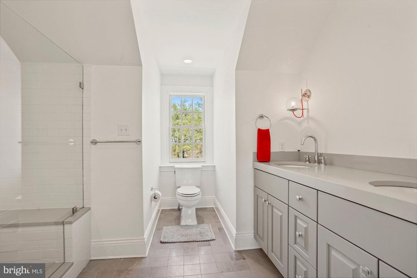 1031 PINE HILL RD, MCLEAN, Virginia 22101, 6 Bedrooms Bedrooms, ,5 BathroomsBathrooms,Residential,For sale,1031 PINE HILL RD,VAFX2071026 MLS # VAFX2071026