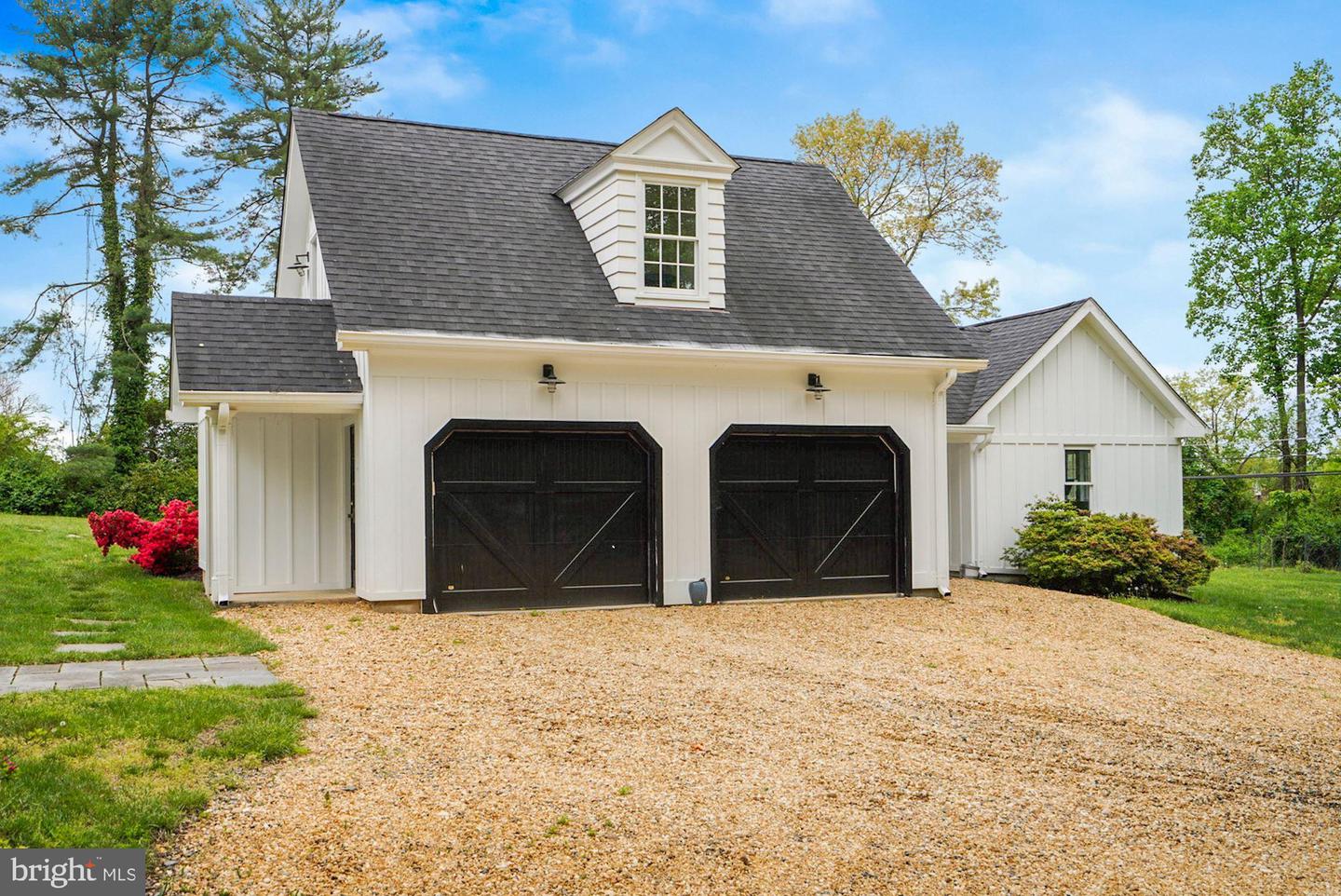 1031 PINE HILL RD, MCLEAN, Virginia 22101, 6 Bedrooms Bedrooms, ,5 BathroomsBathrooms,Residential,For sale,1031 PINE HILL RD,VAFX2071026 MLS # VAFX2071026