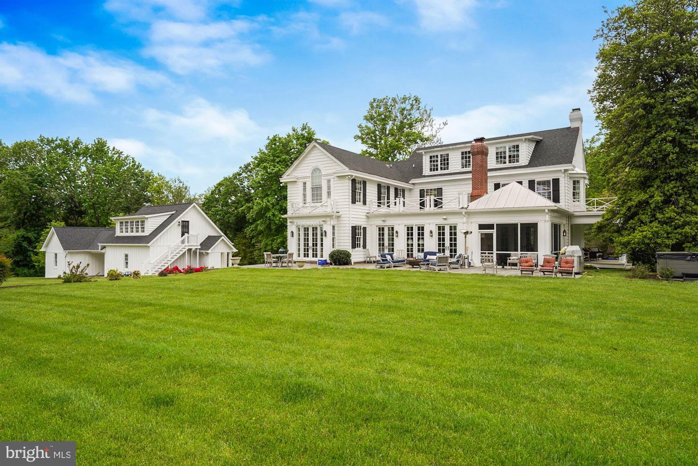 1031 PINE HILL RD, MCLEAN, Virginia 22101, 6 Bedrooms Bedrooms, ,5 BathroomsBathrooms,Residential,For sale,1031 PINE HILL RD,VAFX2071026 MLS # VAFX2071026