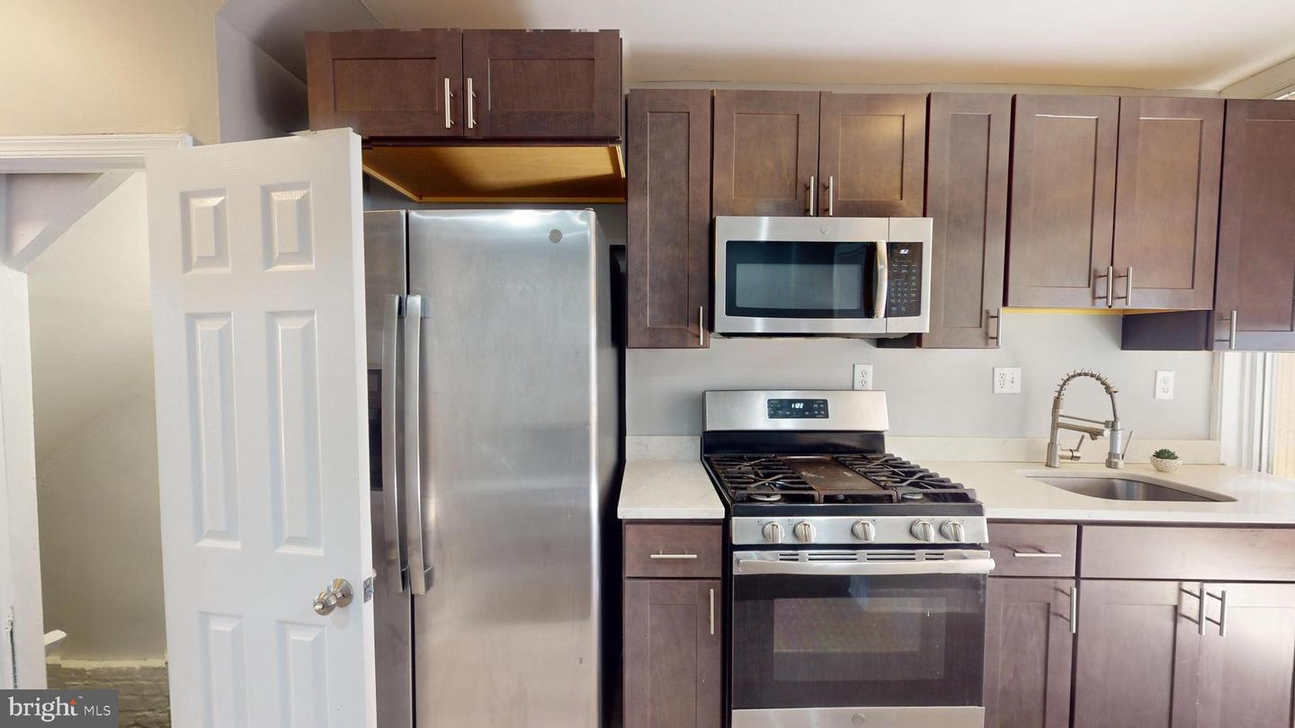 903 K ST NE, WASHINGTON, District Of Columbia 20002, 3 Bedrooms Bedrooms, ,1 BathroomBathrooms,Residential,For sale,903 K ST NE,DCDC2197678 MLS # DCDC2197678