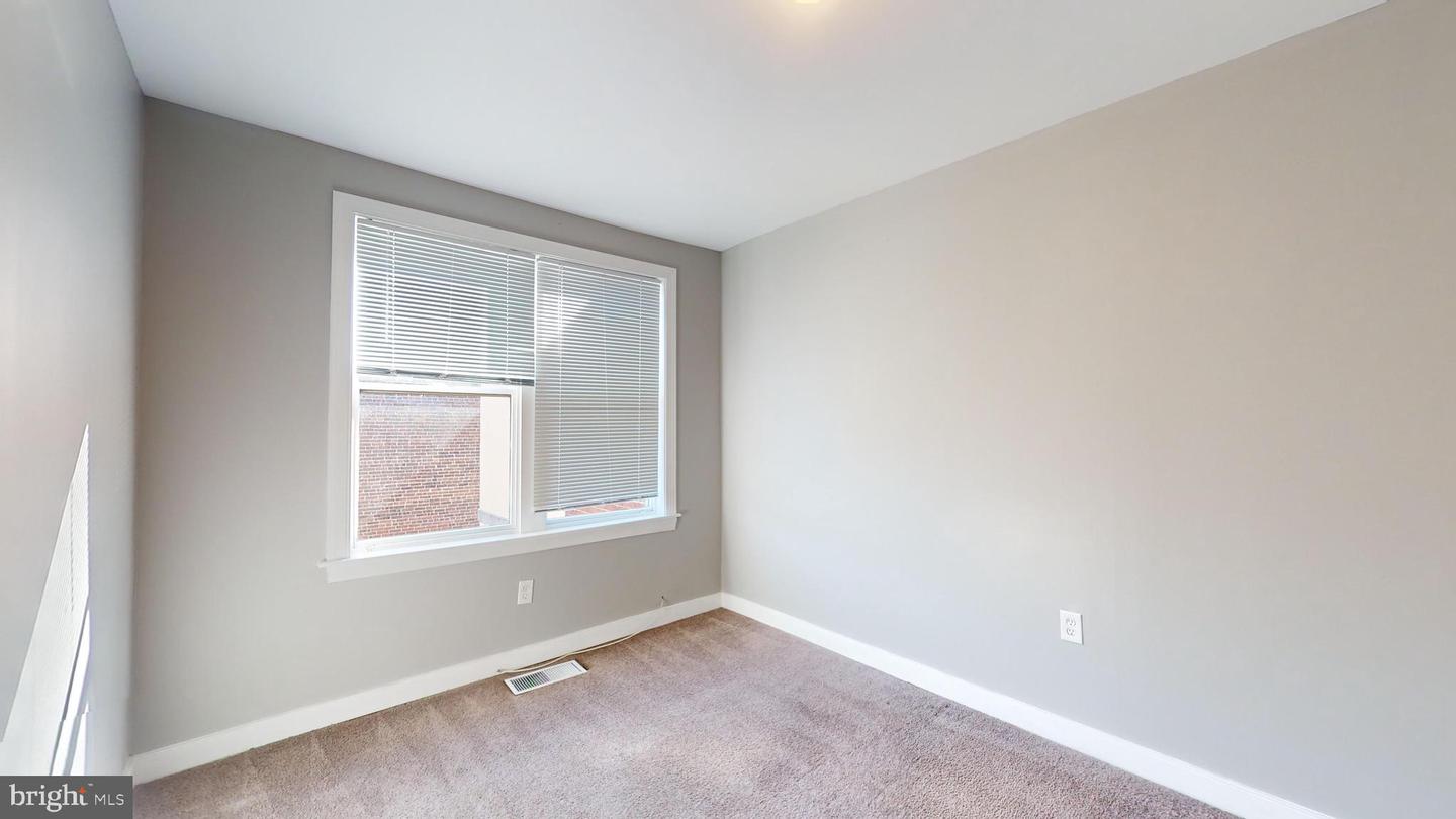 903 K ST NE, WASHINGTON, District Of Columbia 20002, 3 Bedrooms Bedrooms, ,1 BathroomBathrooms,Residential,For sale,903 K ST NE,DCDC2197678 MLS # DCDC2197678