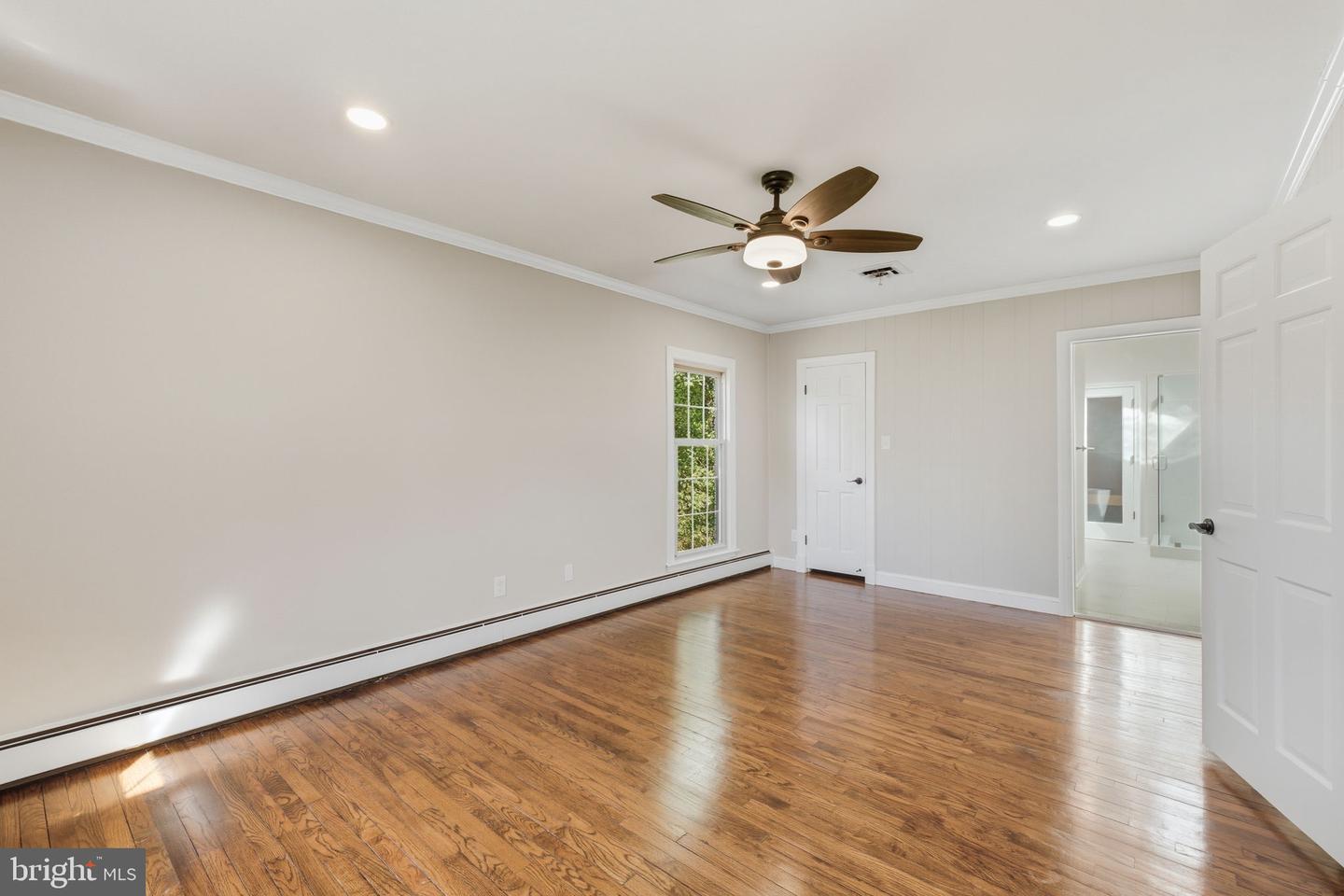 4801 FOX CHAPEL RD, FAIRFAX, Virginia 22030, 4 Bedrooms Bedrooms, ,4 BathroomsBathrooms,Residential,For sale,4801 FOX CHAPEL RD,VAFX2239052 MLS # VAFX2239052