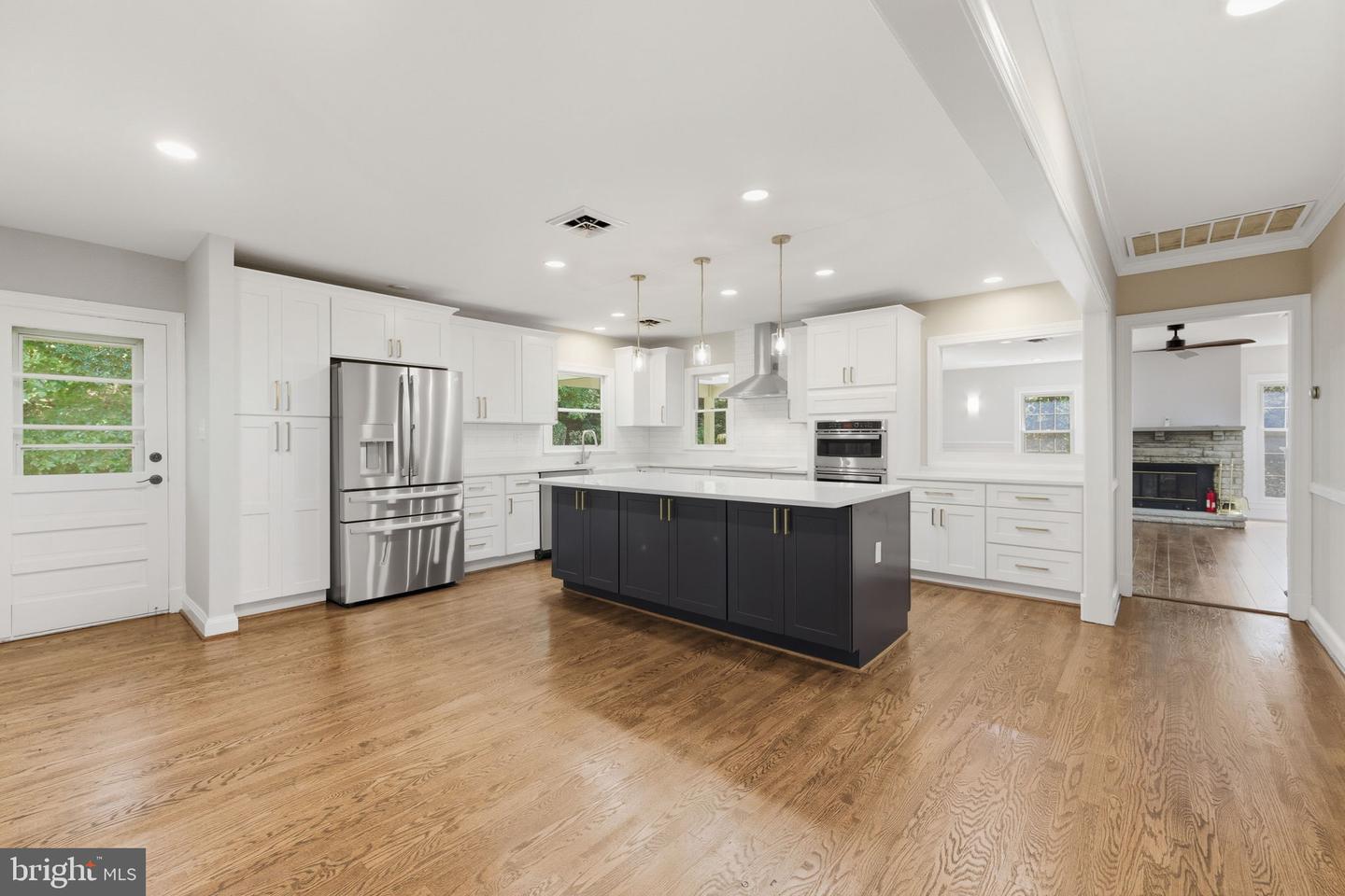 4801 FOX CHAPEL RD, FAIRFAX, Virginia 22030, 4 Bedrooms Bedrooms, ,4 BathroomsBathrooms,Residential,For sale,4801 FOX CHAPEL RD,VAFX2239052 MLS # VAFX2239052