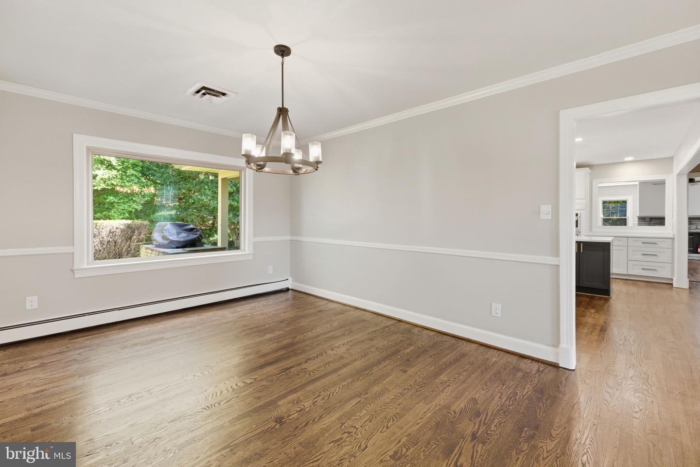 4801 FOX CHAPEL RD, FAIRFAX, Virginia 22030, 4 Bedrooms Bedrooms, ,4 BathroomsBathrooms,Residential,For sale,4801 FOX CHAPEL RD,VAFX2239052 MLS # VAFX2239052