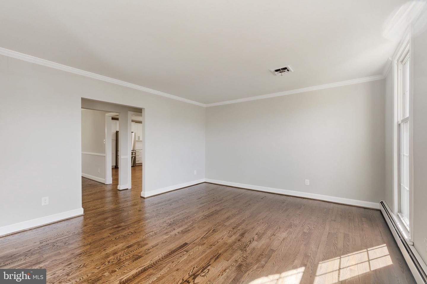 4801 FOX CHAPEL RD, FAIRFAX, Virginia 22030, 4 Bedrooms Bedrooms, ,4 BathroomsBathrooms,Residential,For sale,4801 FOX CHAPEL RD,VAFX2239052 MLS # VAFX2239052