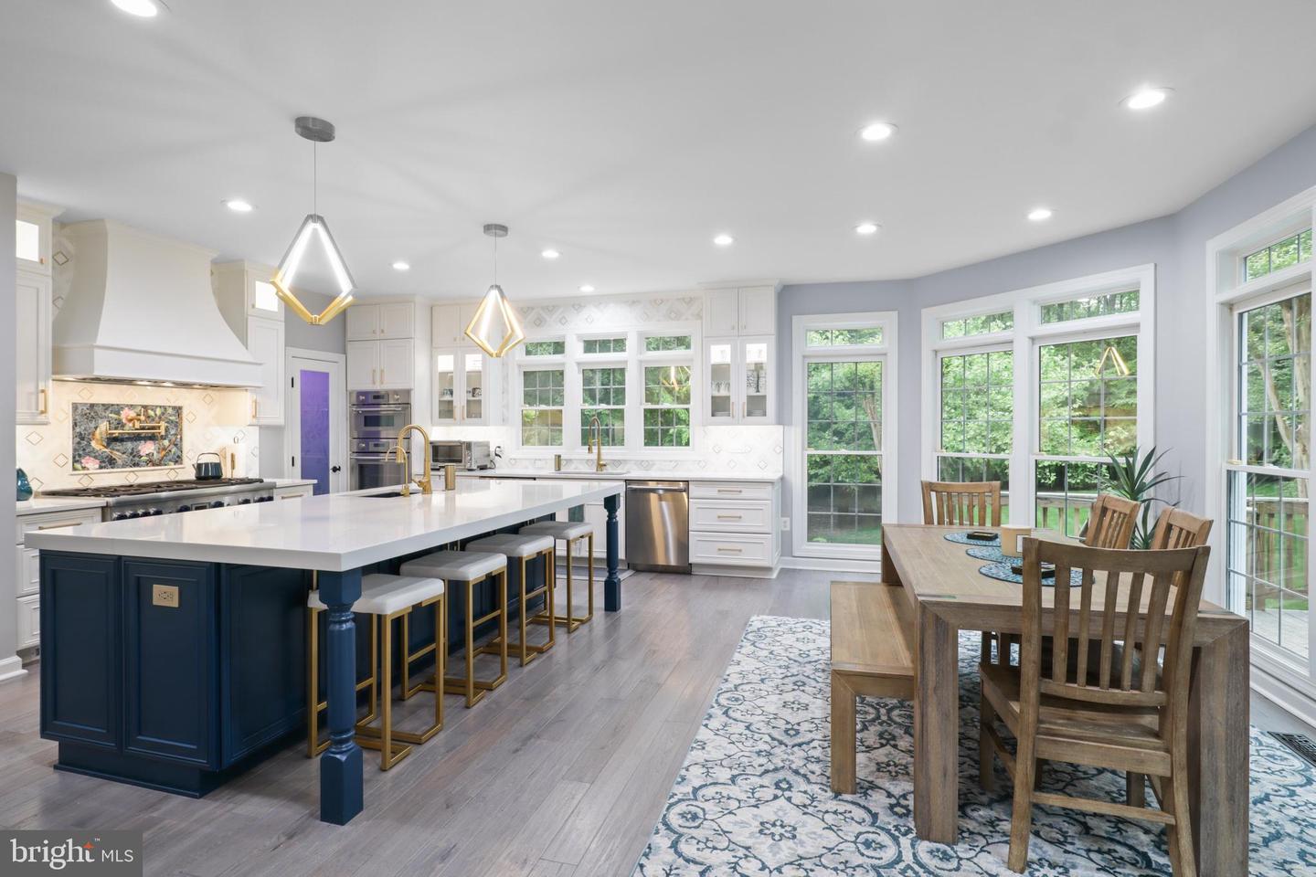 8197 COTTAGE ROSE CT, FAIRFAX STATION, Virginia 22039, 5 Bedrooms Bedrooms, ,4 BathroomsBathrooms,Residential,For sale,8197 COTTAGE ROSE CT,VAFX2239878 MLS # VAFX2239878