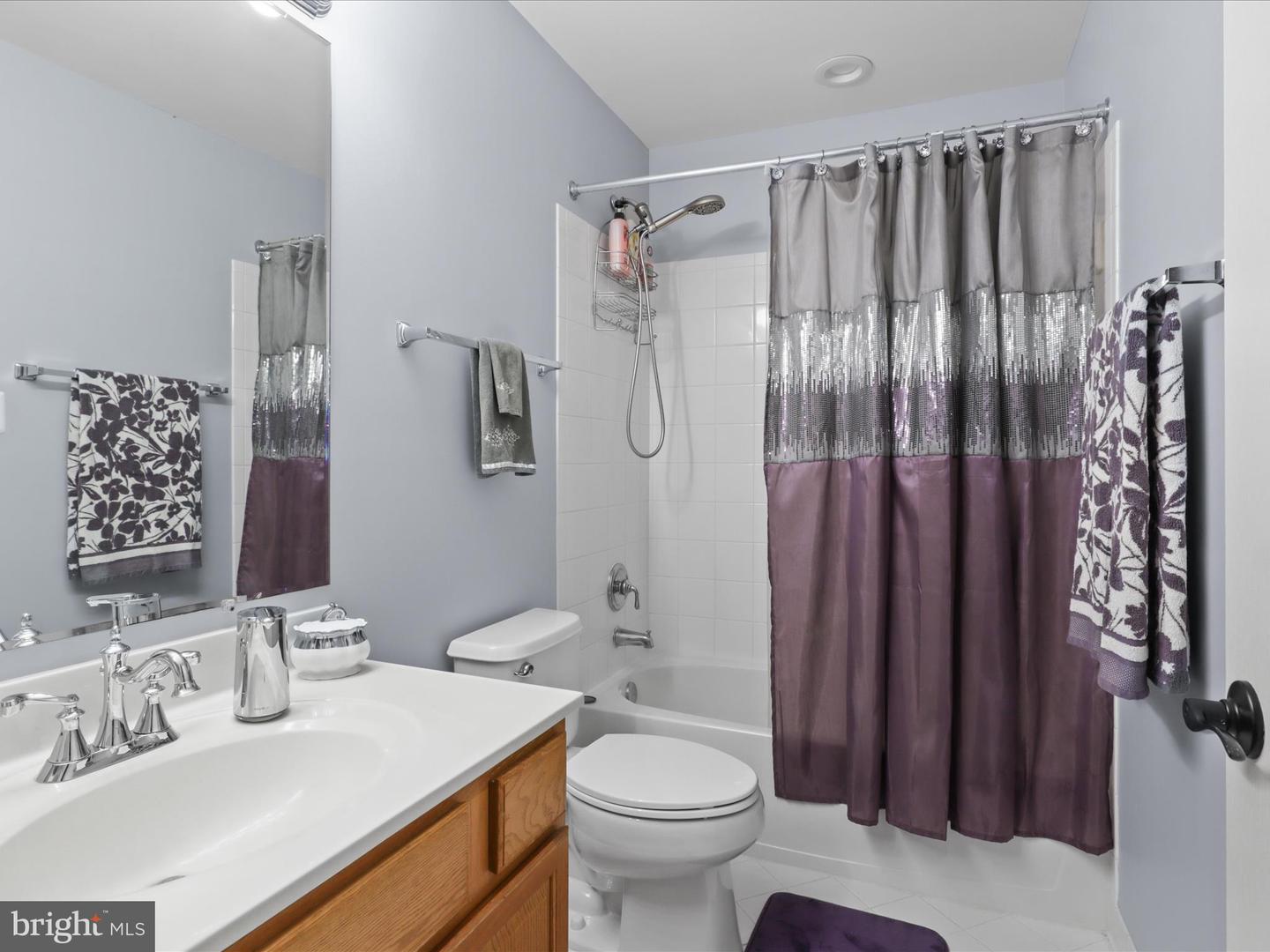 8197 COTTAGE ROSE CT, FAIRFAX STATION, Virginia 22039, 5 Bedrooms Bedrooms, ,4 BathroomsBathrooms,Residential,For sale,8197 COTTAGE ROSE CT,VAFX2239878 MLS # VAFX2239878
