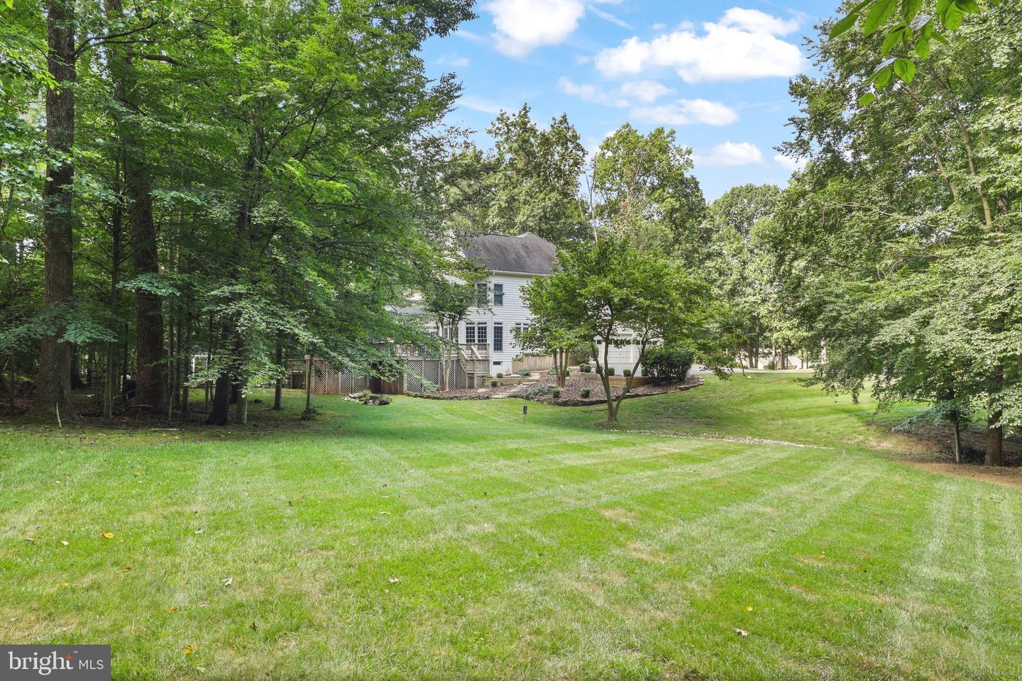 8197 COTTAGE ROSE CT, FAIRFAX STATION, Virginia 22039, 5 Bedrooms Bedrooms, ,4 BathroomsBathrooms,Residential,For sale,8197 COTTAGE ROSE CT,VAFX2239878 MLS # VAFX2239878