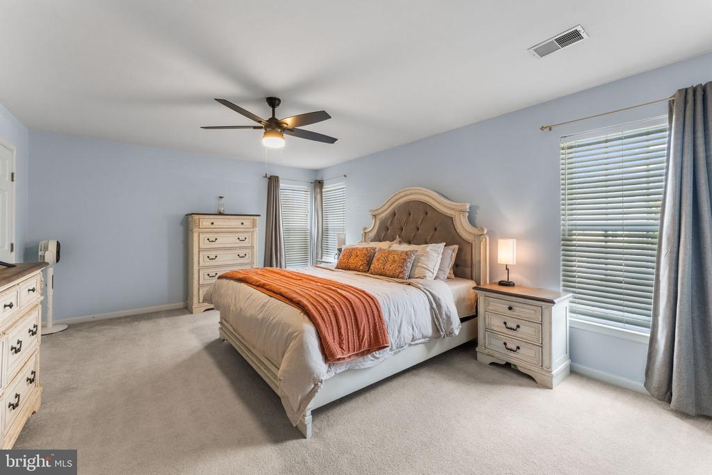 5219 JOSHUA TREE CIR, FREDERICKSBURG, Virginia 22407, 5 Bedrooms Bedrooms, ,3 BathroomsBathrooms,Residential,5219 JOSHUA TREE CIR,VASP2036762 MLS # VASP2036762