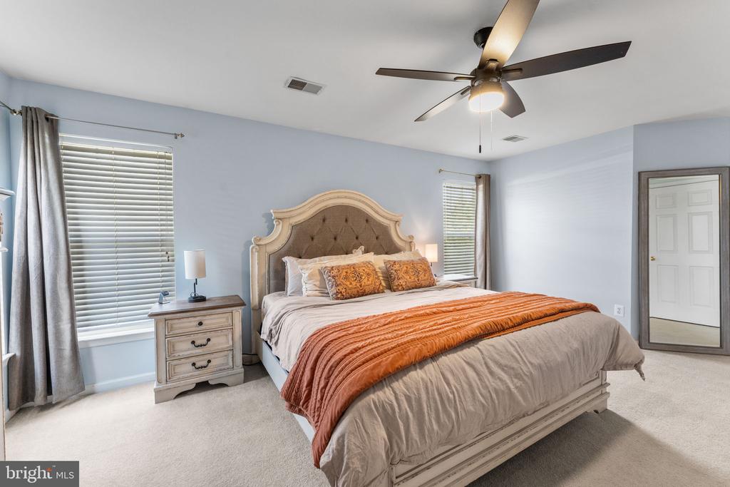 5219 JOSHUA TREE CIR, FREDERICKSBURG, Virginia 22407, 5 Bedrooms Bedrooms, ,3 BathroomsBathrooms,Residential,5219 JOSHUA TREE CIR,VASP2036762 MLS # VASP2036762