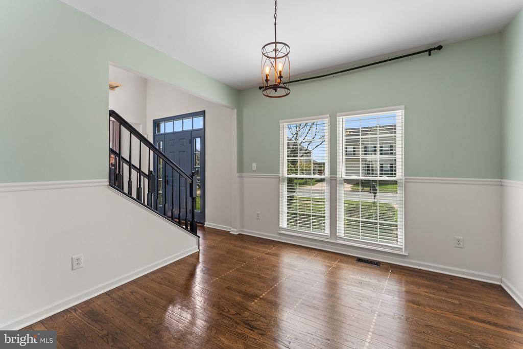 5219 JOSHUA TREE CIR, FREDERICKSBURG, Virginia 22407, 5 Bedrooms Bedrooms, ,3 BathroomsBathrooms,Residential,5219 JOSHUA TREE CIR,VASP2036762 MLS # VASP2036762