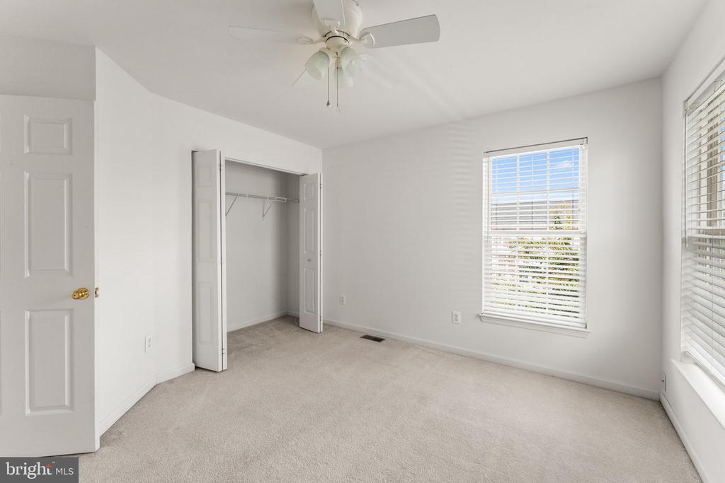 5219 JOSHUA TREE CIR, FREDERICKSBURG, Virginia 22407, 5 Bedrooms Bedrooms, ,3 BathroomsBathrooms,Residential,5219 JOSHUA TREE CIR,VASP2036762 MLS # VASP2036762