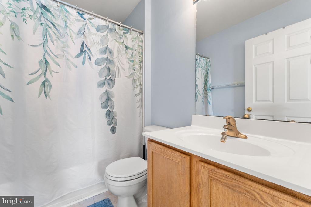 5219 JOSHUA TREE CIR, FREDERICKSBURG, Virginia 22407, 5 Bedrooms Bedrooms, ,3 BathroomsBathrooms,Residential,5219 JOSHUA TREE CIR,VASP2036762 MLS # VASP2036762