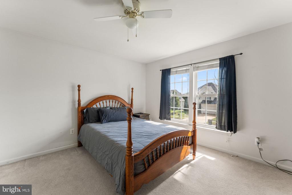 5219 JOSHUA TREE CIR, FREDERICKSBURG, Virginia 22407, 5 Bedrooms Bedrooms, ,3 BathroomsBathrooms,Residential,5219 JOSHUA TREE CIR,VASP2036762 MLS # VASP2036762