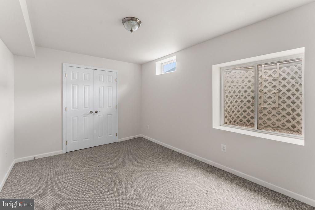 5219 JOSHUA TREE CIR, FREDERICKSBURG, Virginia 22407, 5 Bedrooms Bedrooms, ,3 BathroomsBathrooms,Residential,5219 JOSHUA TREE CIR,VASP2036762 MLS # VASP2036762