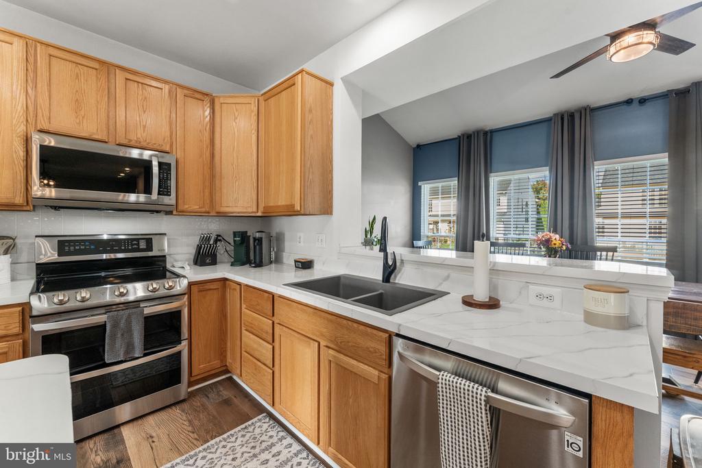5219 JOSHUA TREE CIR, FREDERICKSBURG, Virginia 22407, 5 Bedrooms Bedrooms, ,3 BathroomsBathrooms,Residential,5219 JOSHUA TREE CIR,VASP2036762 MLS # VASP2036762