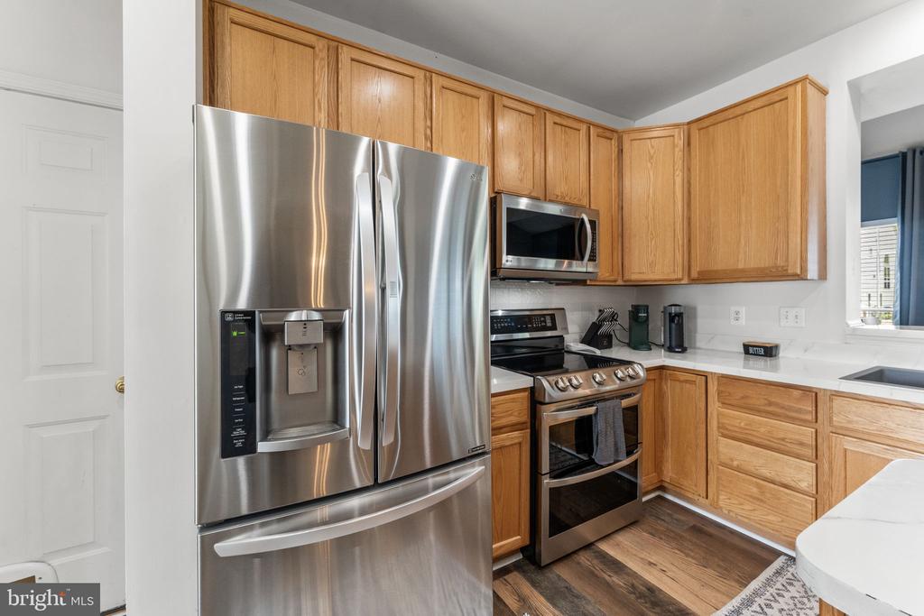 5219 JOSHUA TREE CIR, FREDERICKSBURG, Virginia 22407, 5 Bedrooms Bedrooms, ,3 BathroomsBathrooms,Residential,5219 JOSHUA TREE CIR,VASP2036762 MLS # VASP2036762