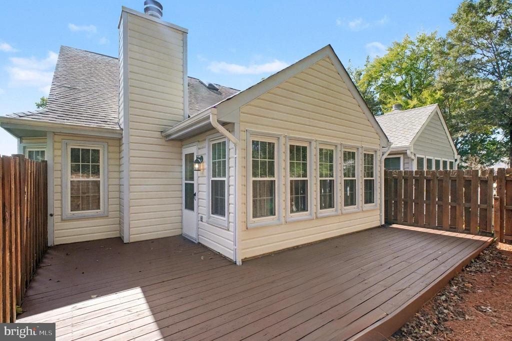 11239 STONE MILL CT, FREDERICKSBURG, Virginia 22407, 3 Bedrooms Bedrooms, ,3 BathroomsBathrooms,Residential,SUMMERLAKE,11239 STONE MILL CT,VASP2036828 MLS # VASP2036828